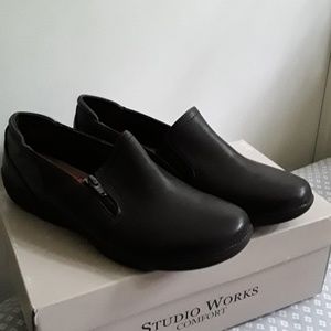 New Studio works comfort shoes 9 M